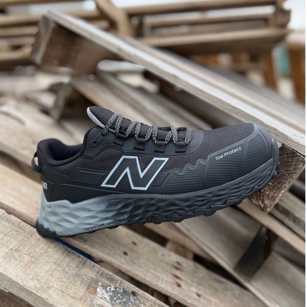 Chaussure de travail légère CSA à embout composite New Balance Fresh Foam Cremorne pour hommes MCFCEHP-B - Noir/Gris