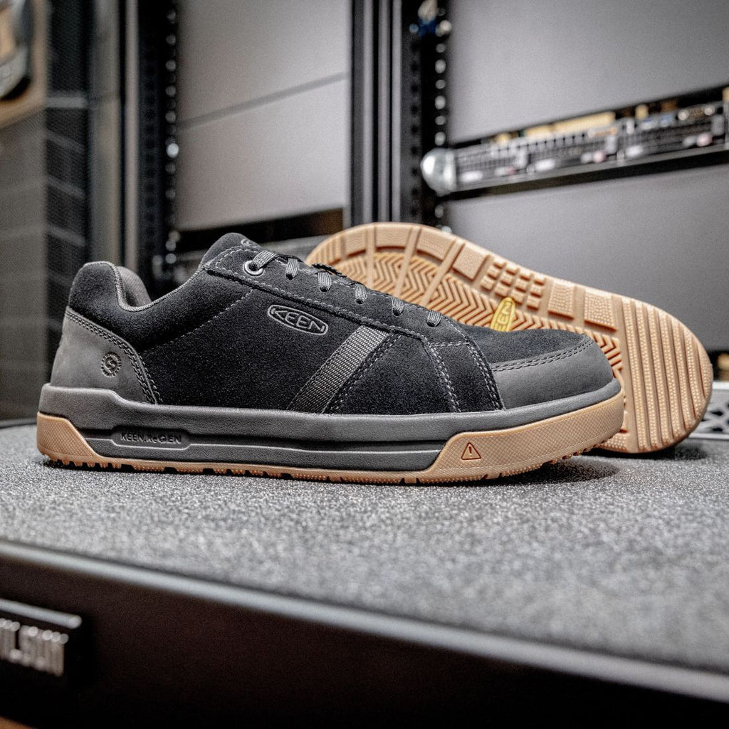 KEEN　23㎝ Men's CSA Kenton Work Shoe (Carbon Toe) | Black/Gum | KEEN