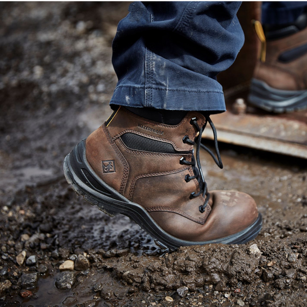 Terra Byrne Botte de travail imperméable unisexe de 6 po à embout composite TR0A839BDBX - Brun